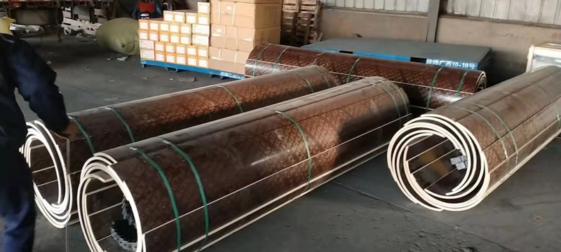 弧形梁模板安装